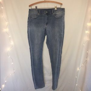 Light Wash Skinny Jeans